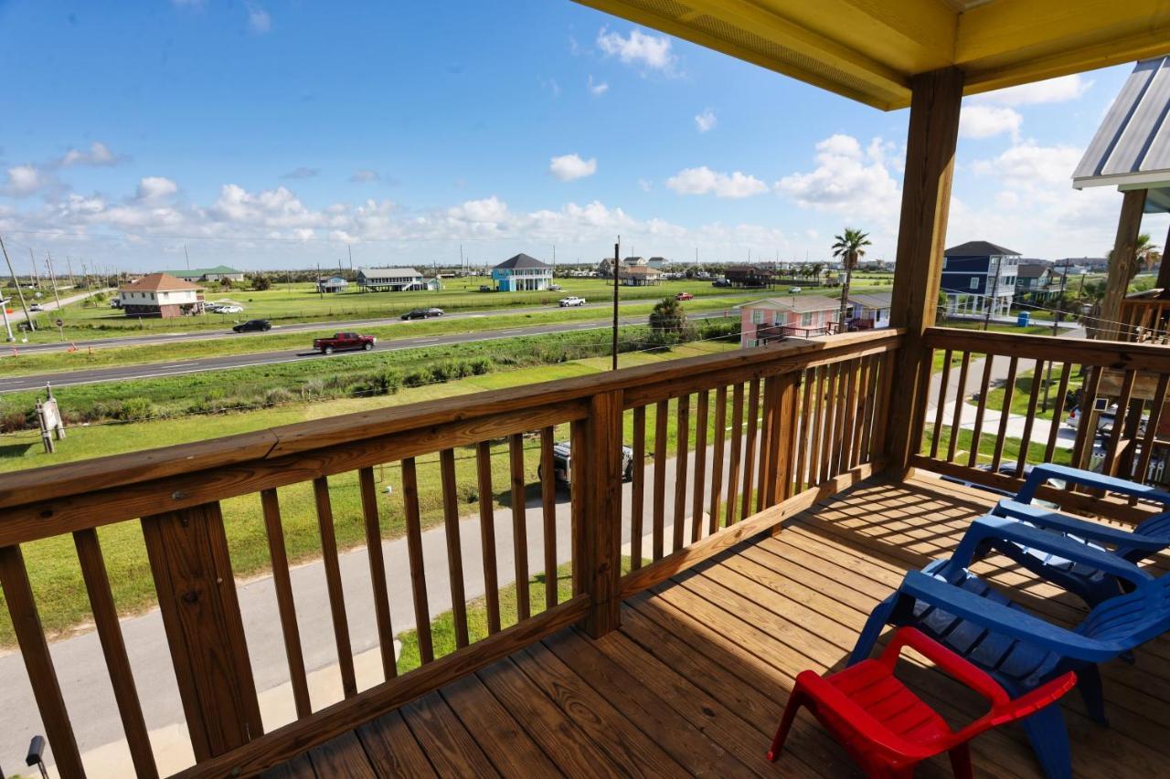 Yellow Beach Haven, Decks, Views, Mere Steps To Sand Galveston Exterior foto