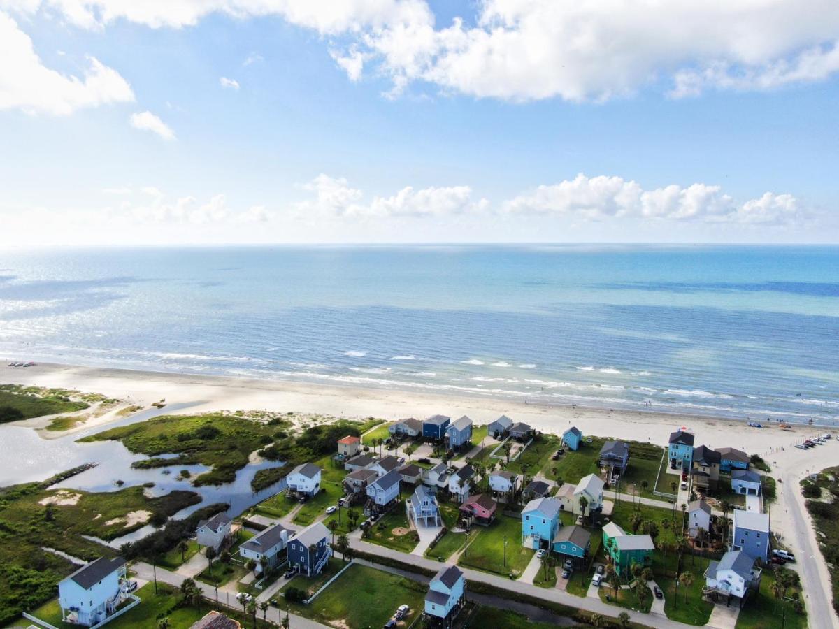 Yellow Beach Haven, Decks, Views, Mere Steps To Sand Galveston Exterior foto